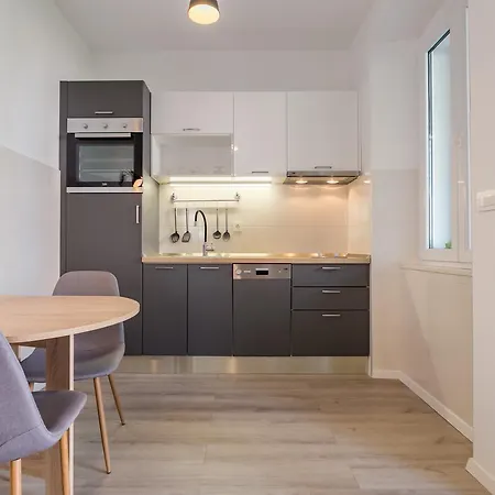 Vana & Tea Luxury Studio Apartment Split Exterior photo